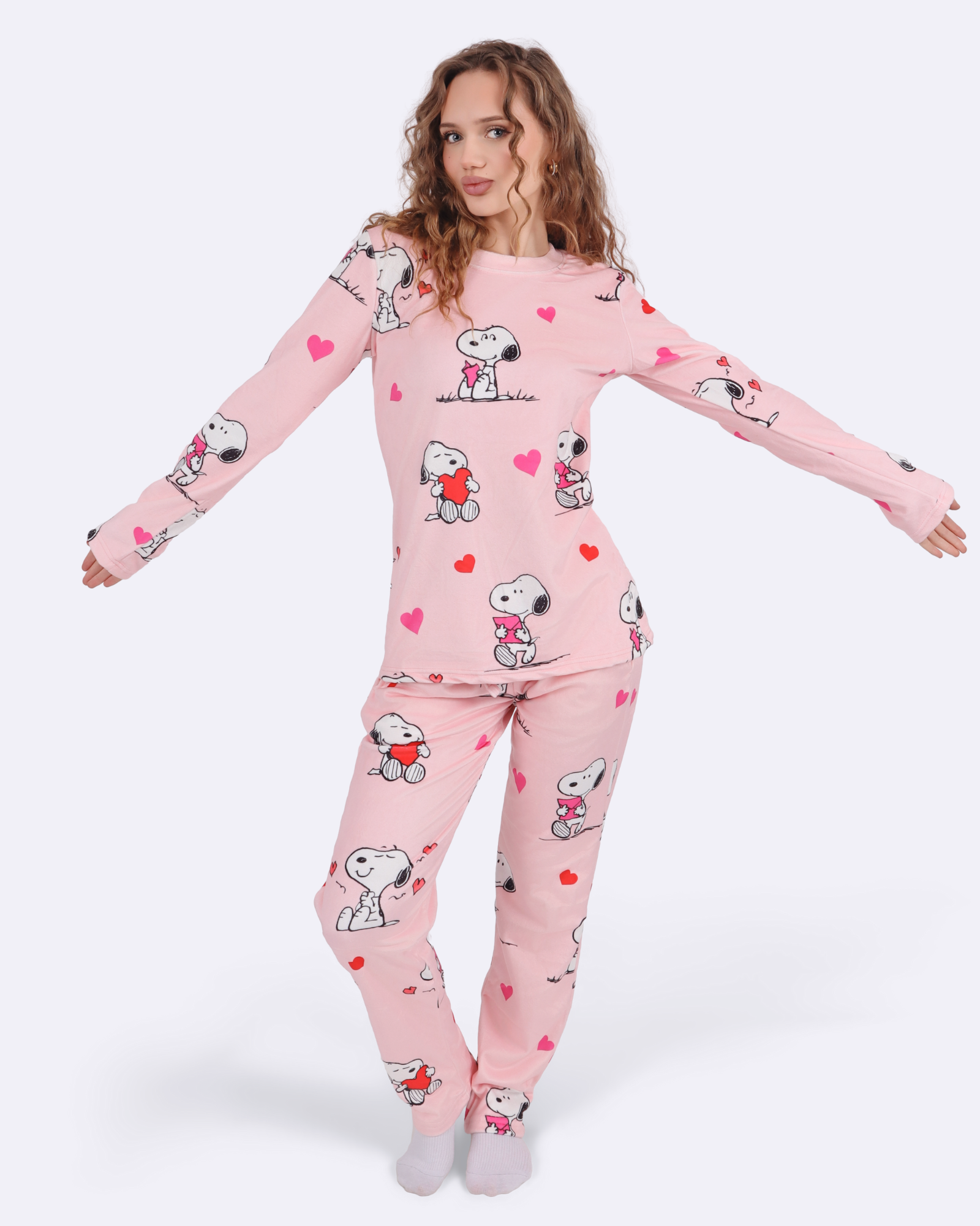 Snoopy Hearts Velvet Pyjamas